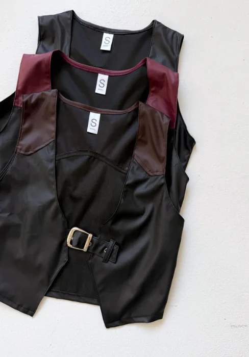 Alternative view of CHALECO NAZ