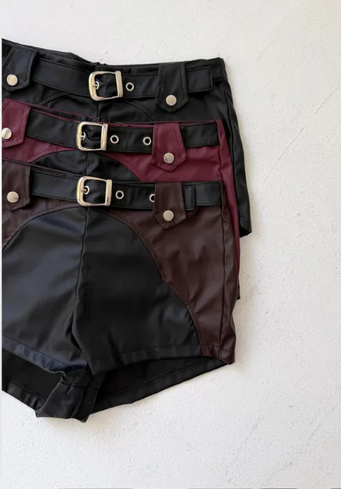 Alternative view of SHORT NAZ